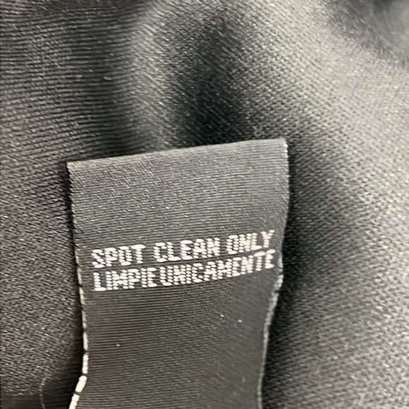 Scarlett Scoop Neck Peek a Boo Sequined Dress Size 8 - Picture 7 of 9